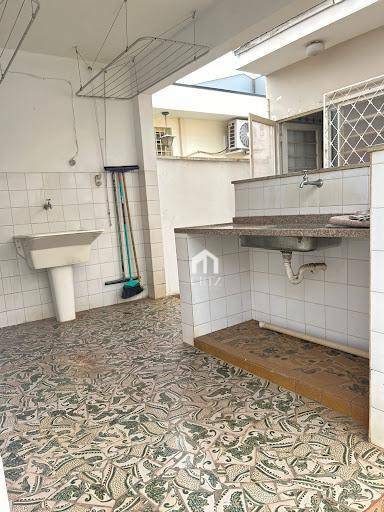 Casa à venda com 3 quartos, 313M2 - Foto 8