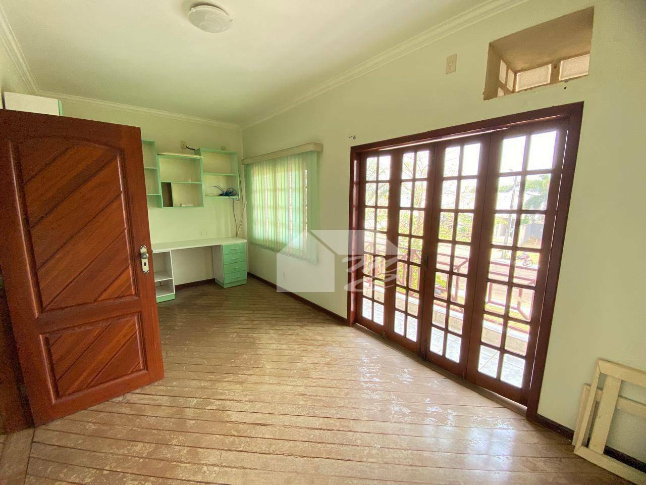 Casa de Condomínio à venda com 4 quartos, 350m² - Foto 30