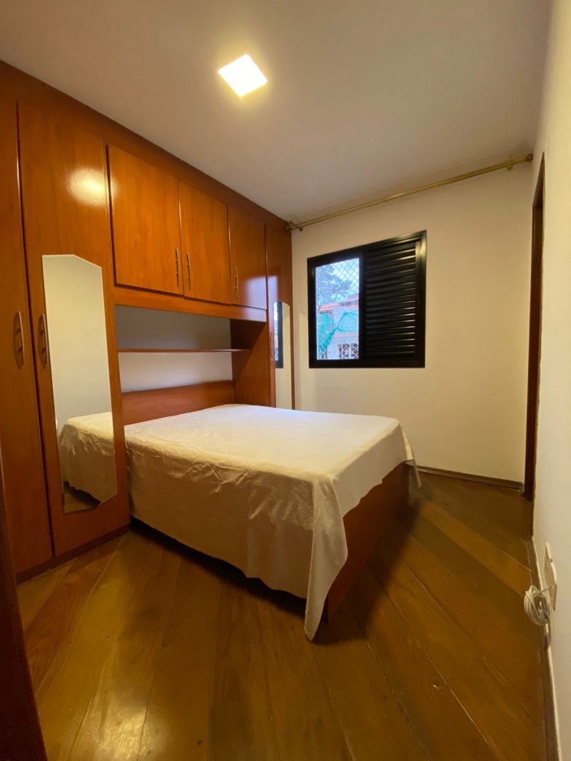 Apartamento à venda com 2 quartos, 76m² - Foto 16