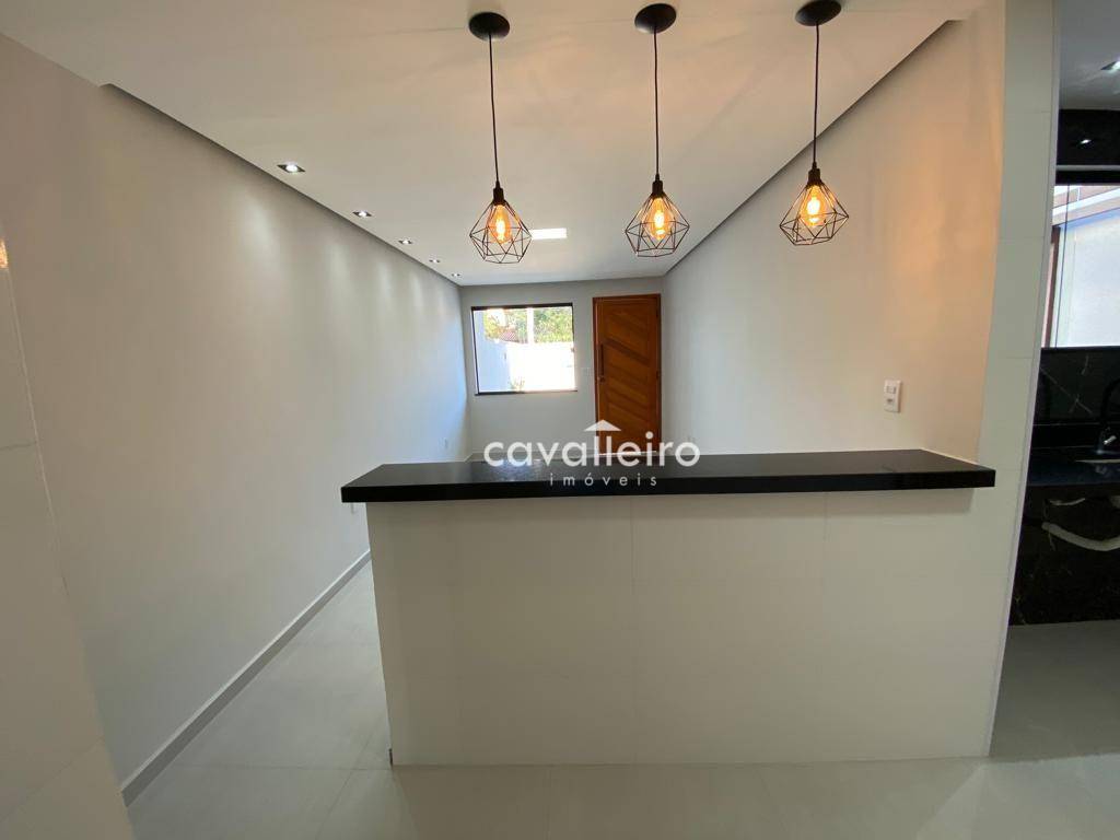 Casa à venda com 3 quartos, 102m² - Foto 11