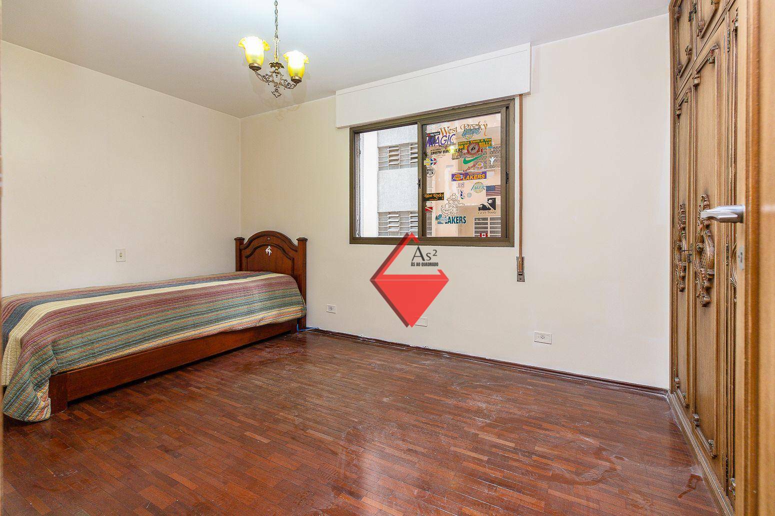 Apartamento à venda com 4 quartos, 240m² - Foto 26