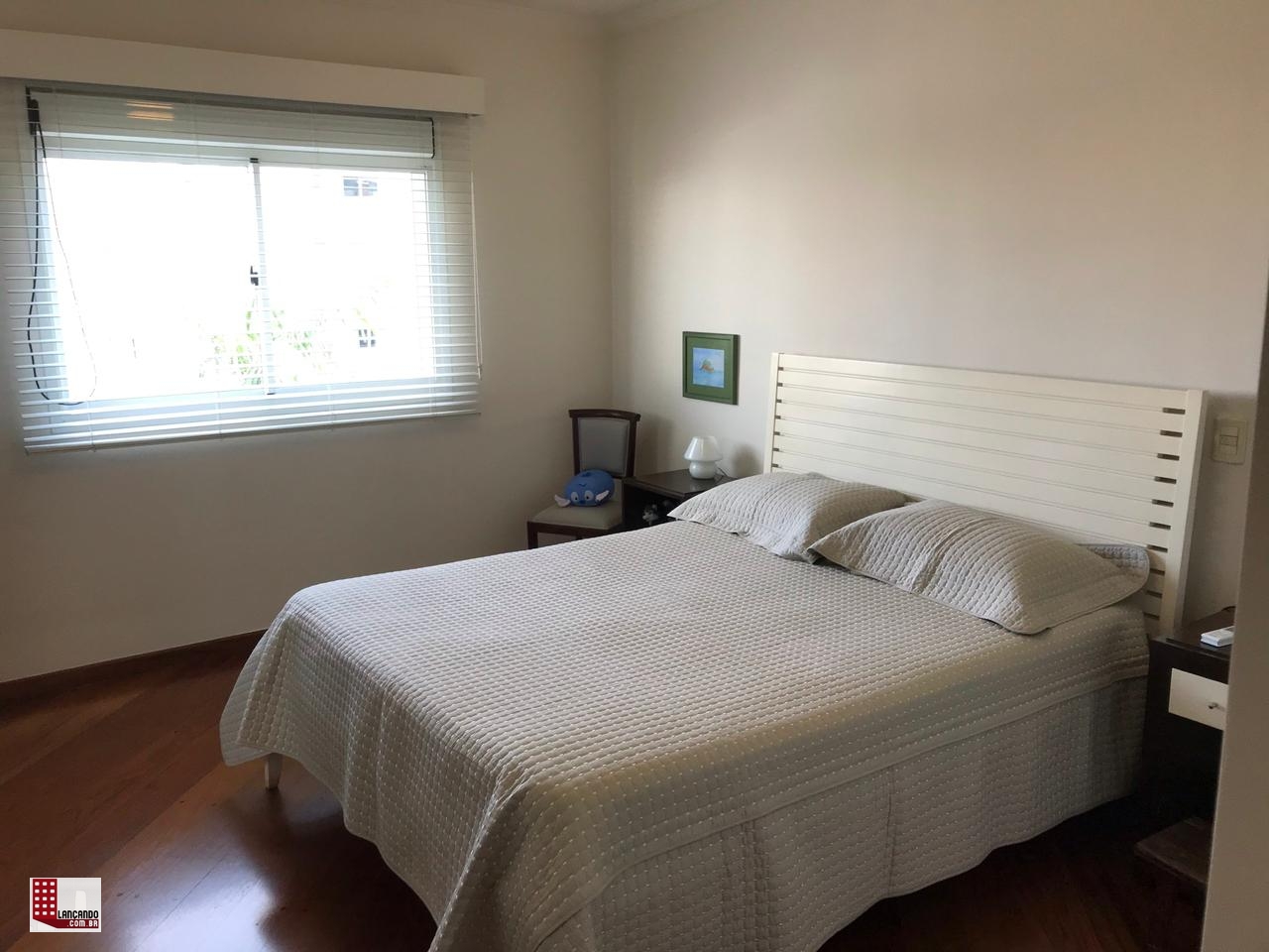 Apartamento à venda com 3 quartos, 160m² - Foto 9