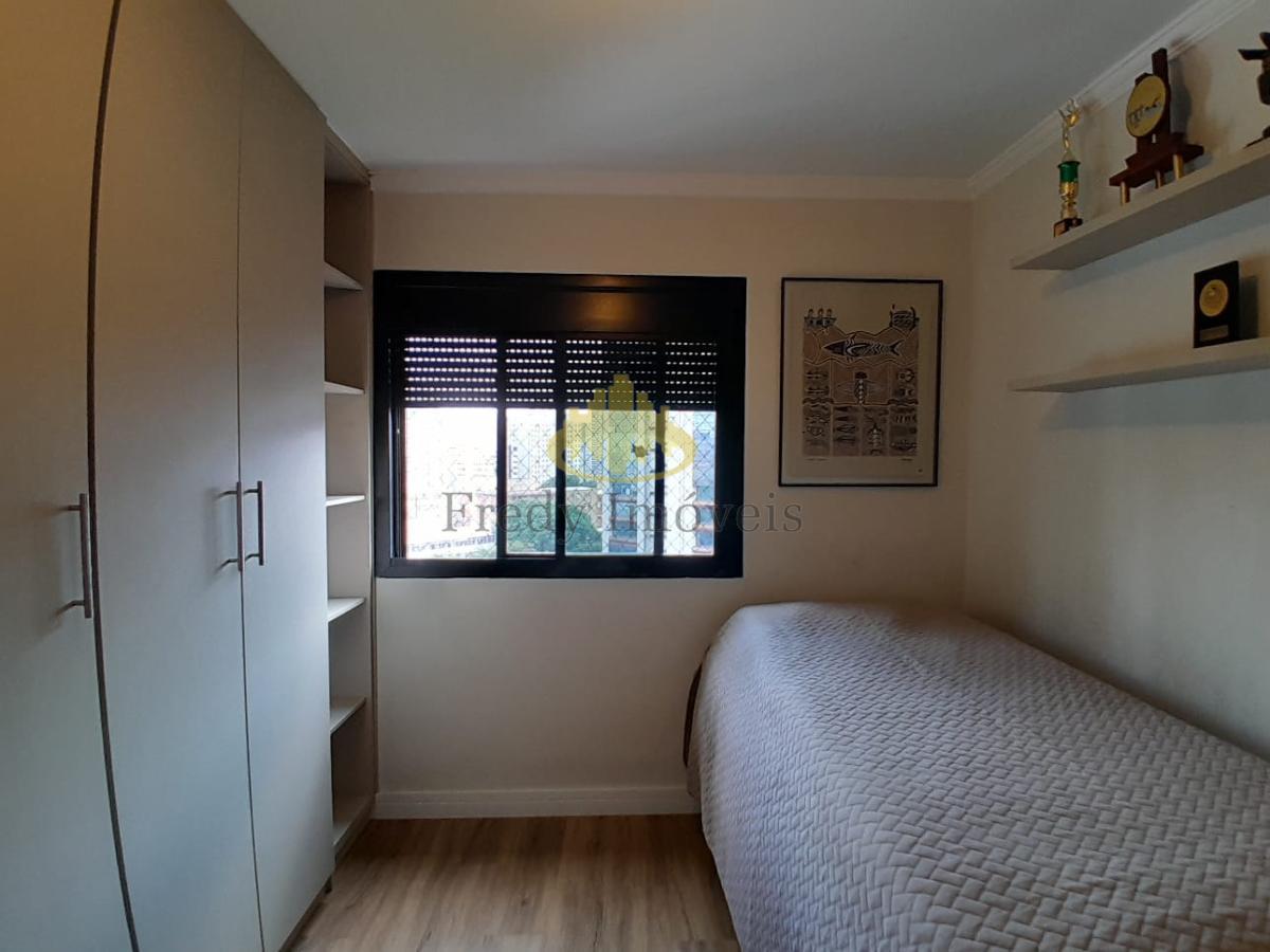 Apartamento à venda com 3 quartos, 96m² - Foto 18