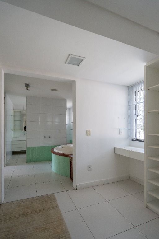 Apartamento à venda com 3 quartos, 210m² - Foto 20