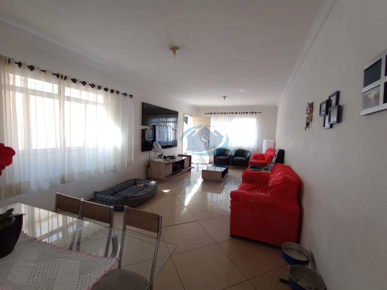 Sobrado à venda com 3 quartos, 110m² - Foto 1