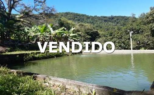 Fazenda à venda com 2 quartos, 60000m² - Foto 1