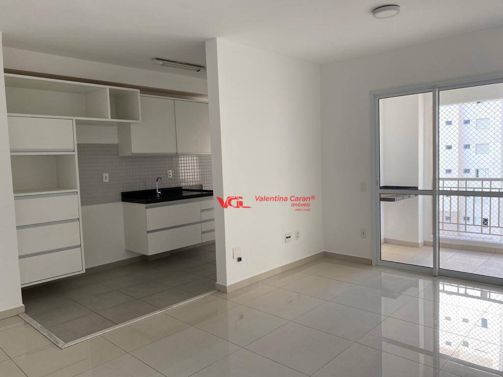 Apartamento para alugar com 3 quartos, 84m² - Foto 4