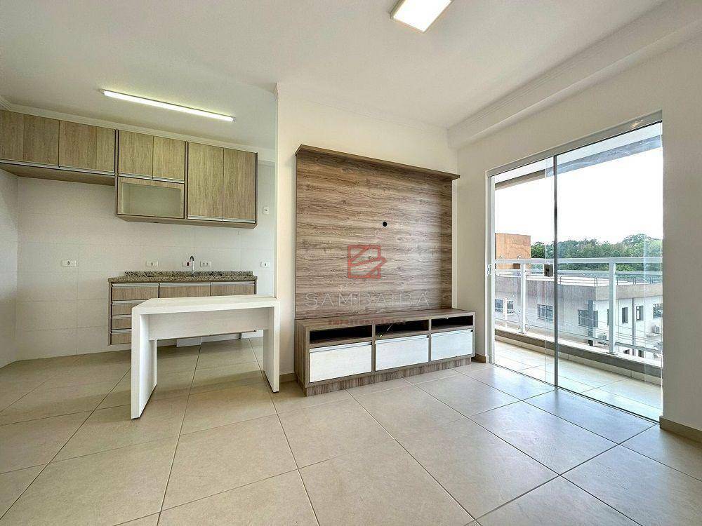 Apartamento para alugar com 1 quarto, 55m² - Foto 1