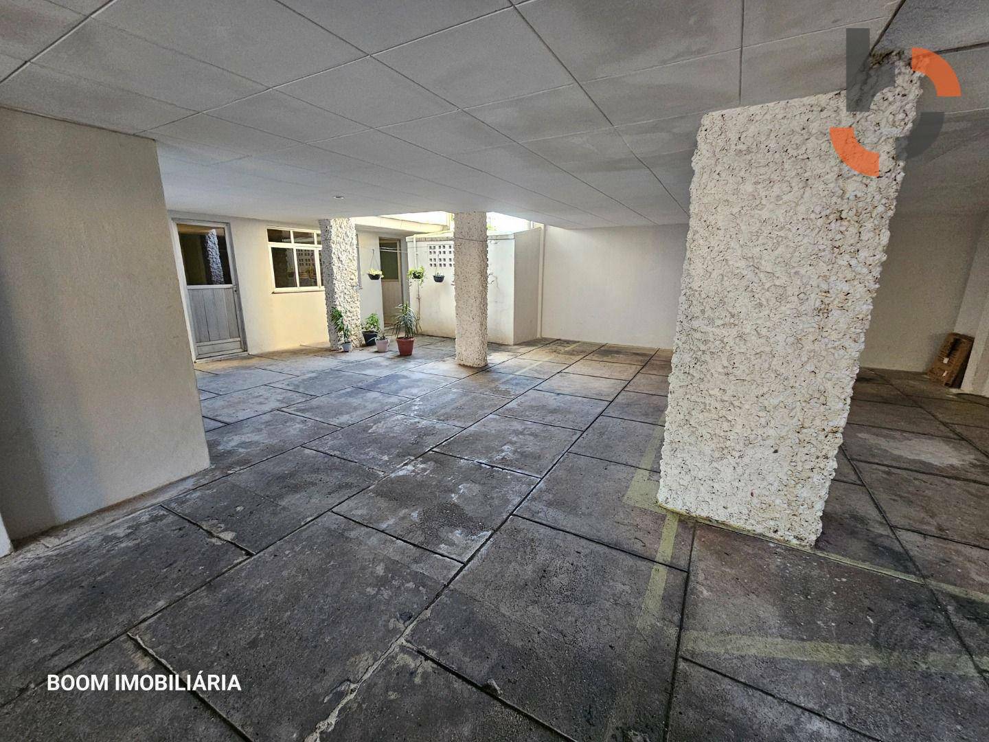 Apartamento à venda com 2 quartos, 66m² - Foto 28