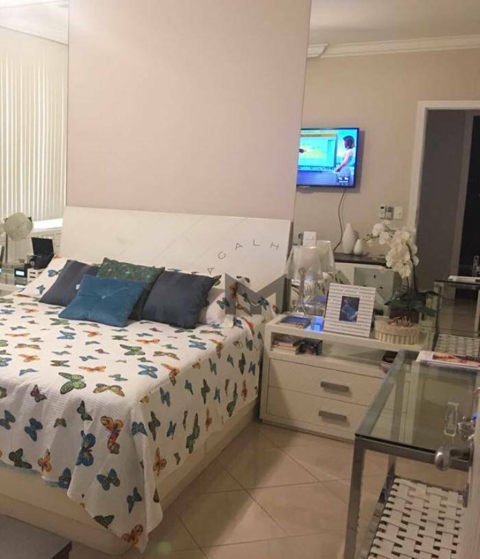 Apartamento à venda com 4 quartos, 200m² - Foto 30