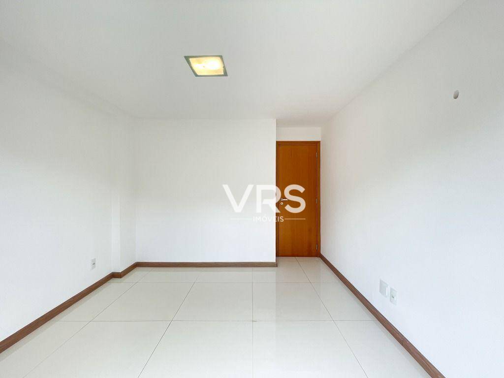 Apartamento à venda com 3 quartos, 106m² - Foto 9