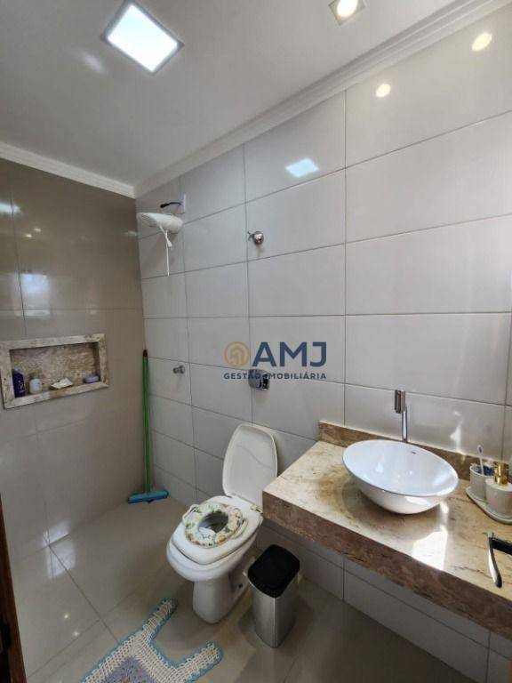 Sobrado à venda com 4 quartos, 215m² - Foto 13