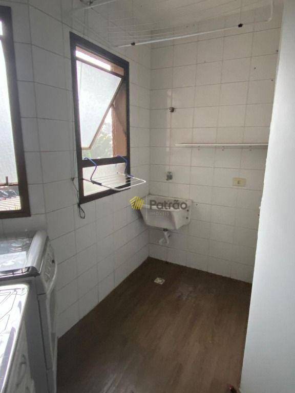 Apartamento à venda com 2 quartos, 55m² - Foto 4