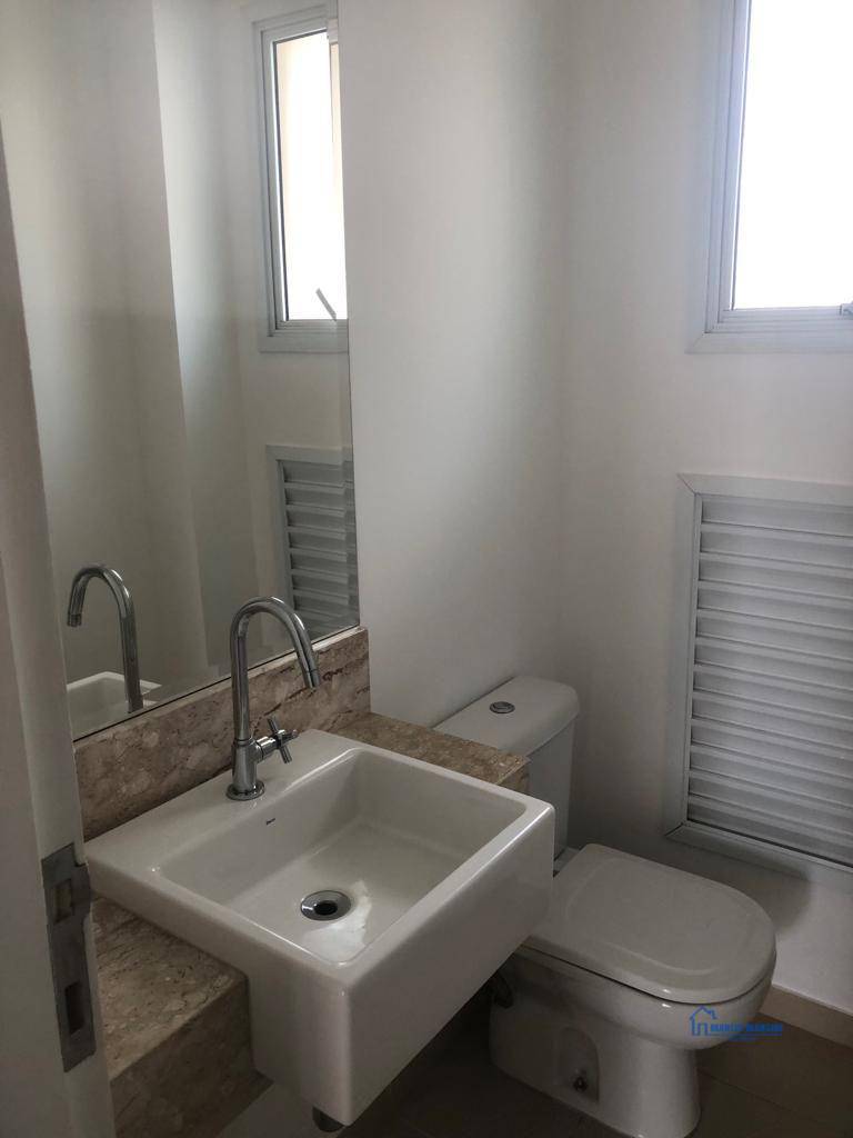 Apartamento para alugar com 3 quartos, 105m² - Foto 19