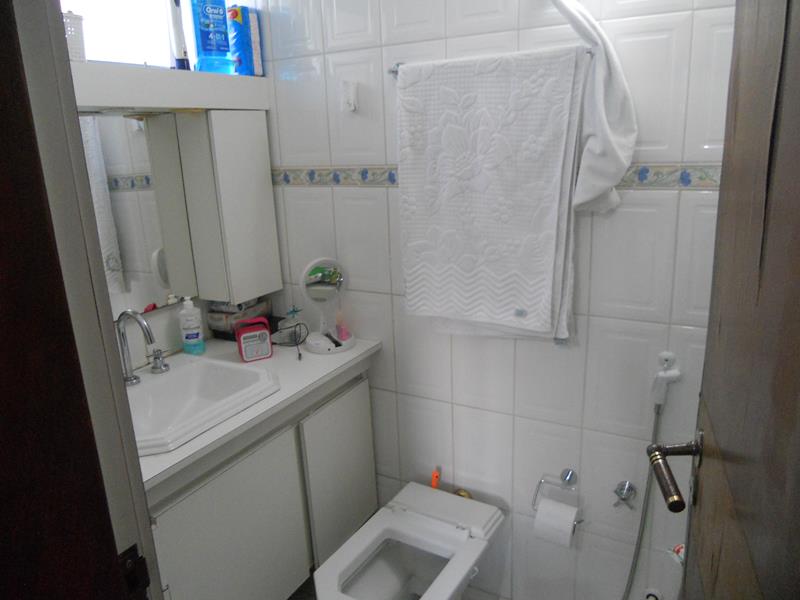 Apartamento à venda com 4 quartos, 168m² - Foto 8