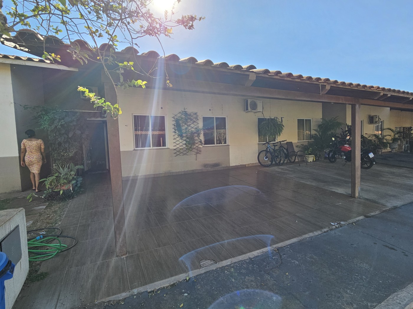 Casa de Condomínio para alugar com 2 quartos, 80m² - Foto 1