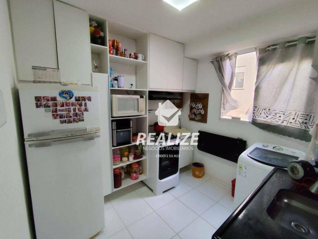 Apartamento à venda com 2 quartos, 45m² - Foto 3