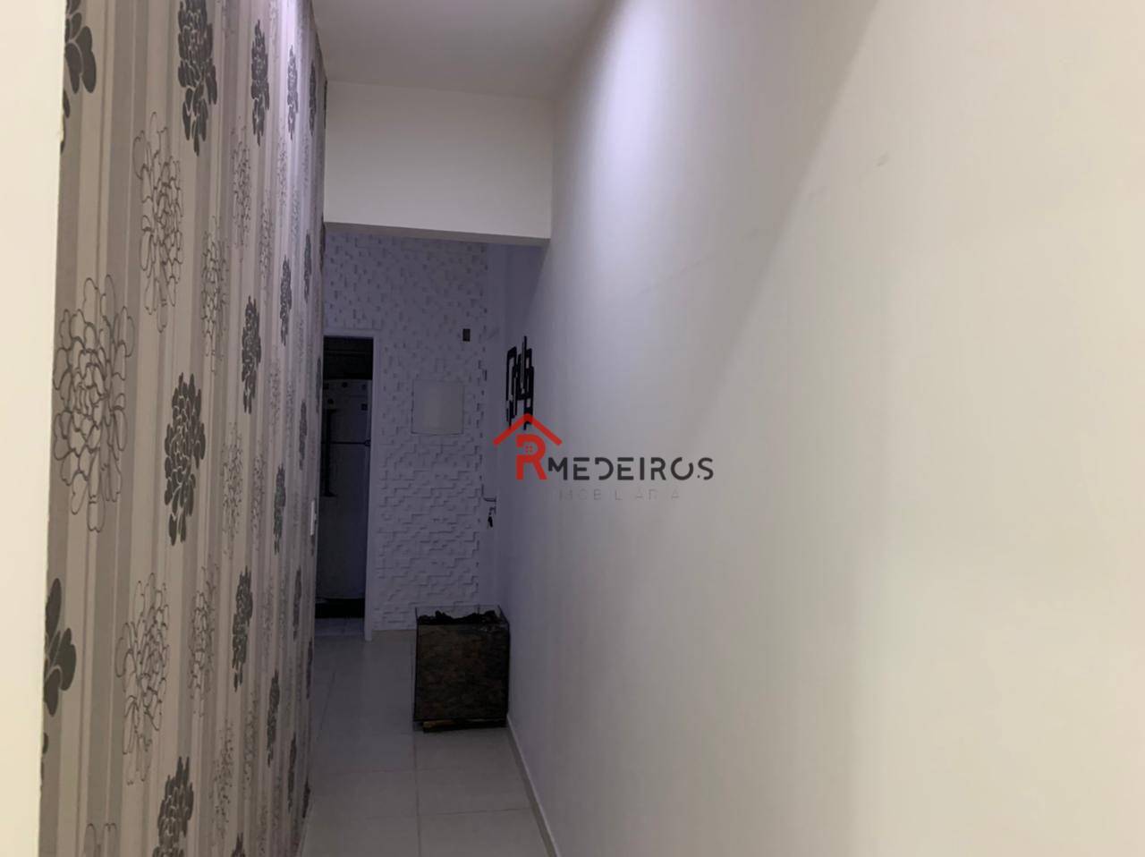 Apartamento à venda com 2 quartos, 75m² - Foto 5