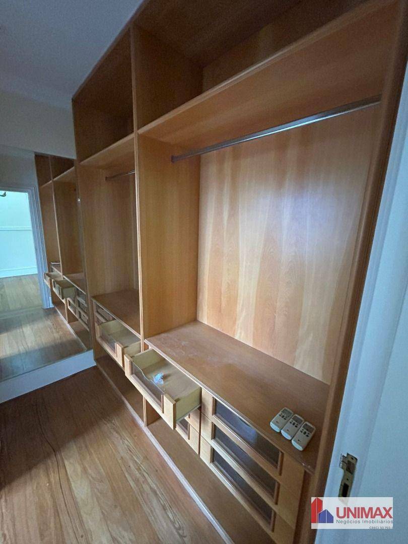 Casa de Condomínio para alugar com 4 quartos, 832m² - Foto 19