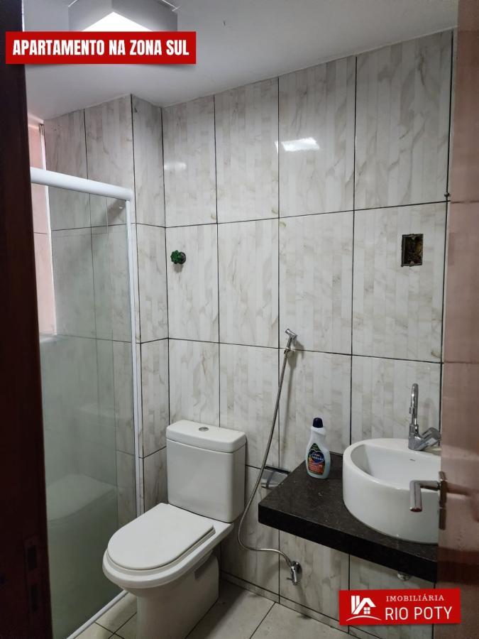 Apartamento à venda com 3 quartos, 93m² - Foto 3