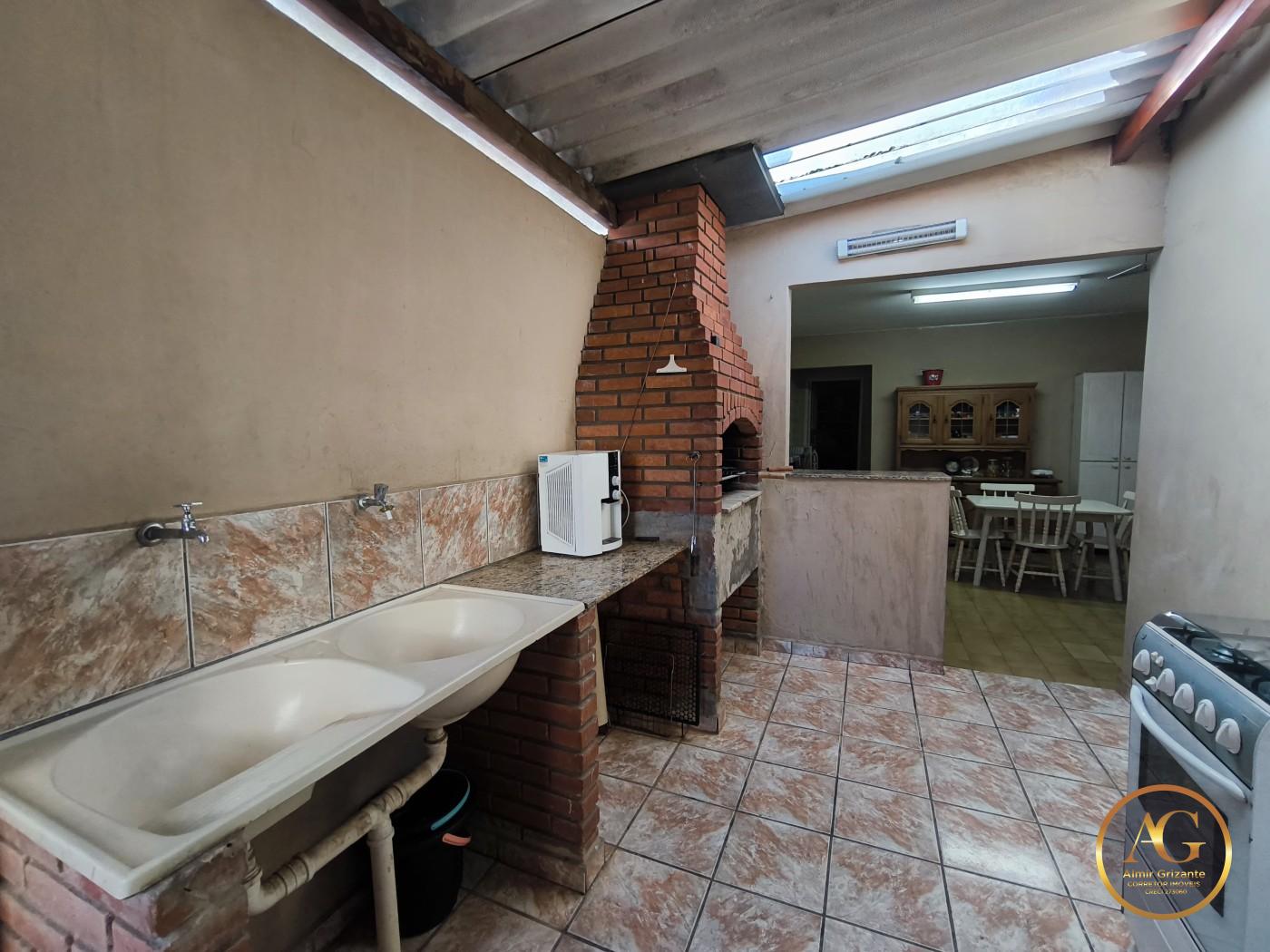 Casa à venda com 3 quartos, 198m² - Foto 33