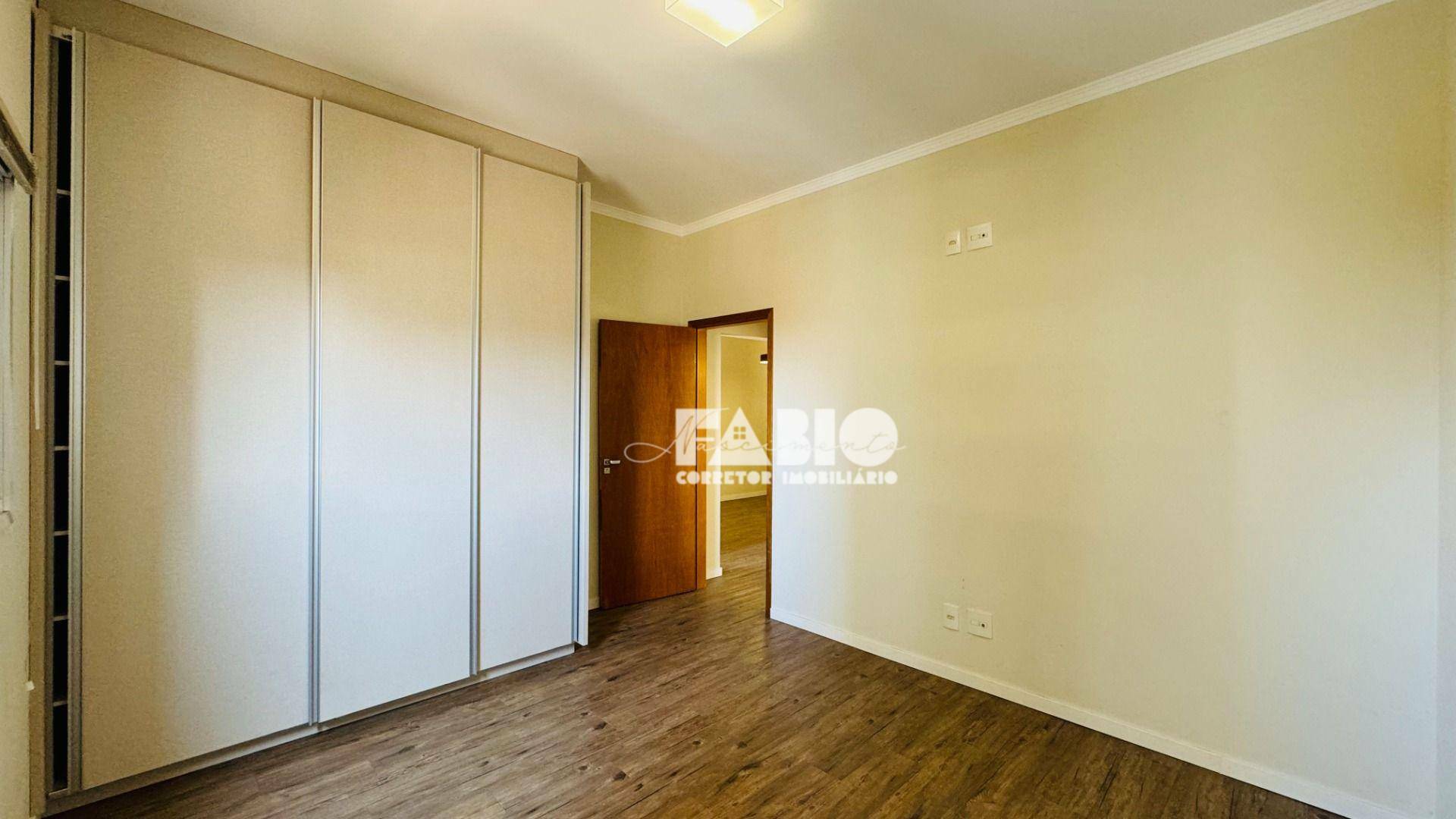 Apartamento à venda com 2 quartos, 82m² - Foto 13