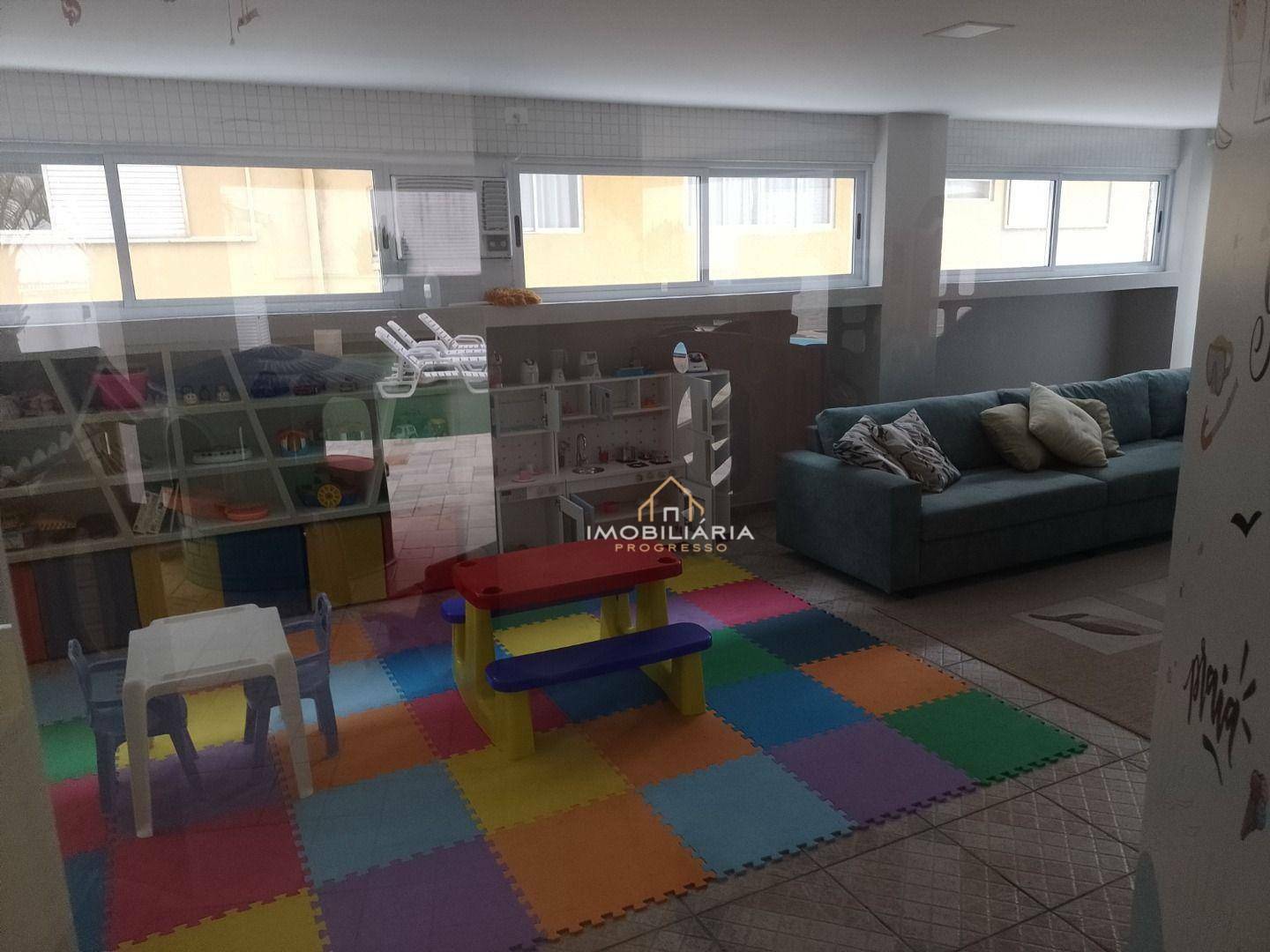 Apartamento à venda com 3 quartos, 81m² - Foto 29