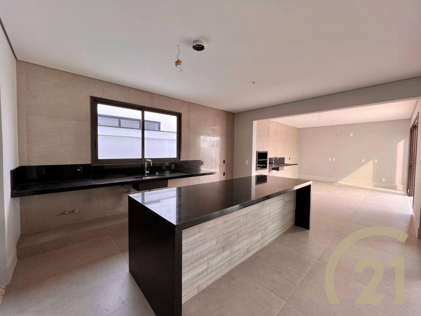 Casa de Condomínio à venda com 4 quartos, 466m² - Foto 9