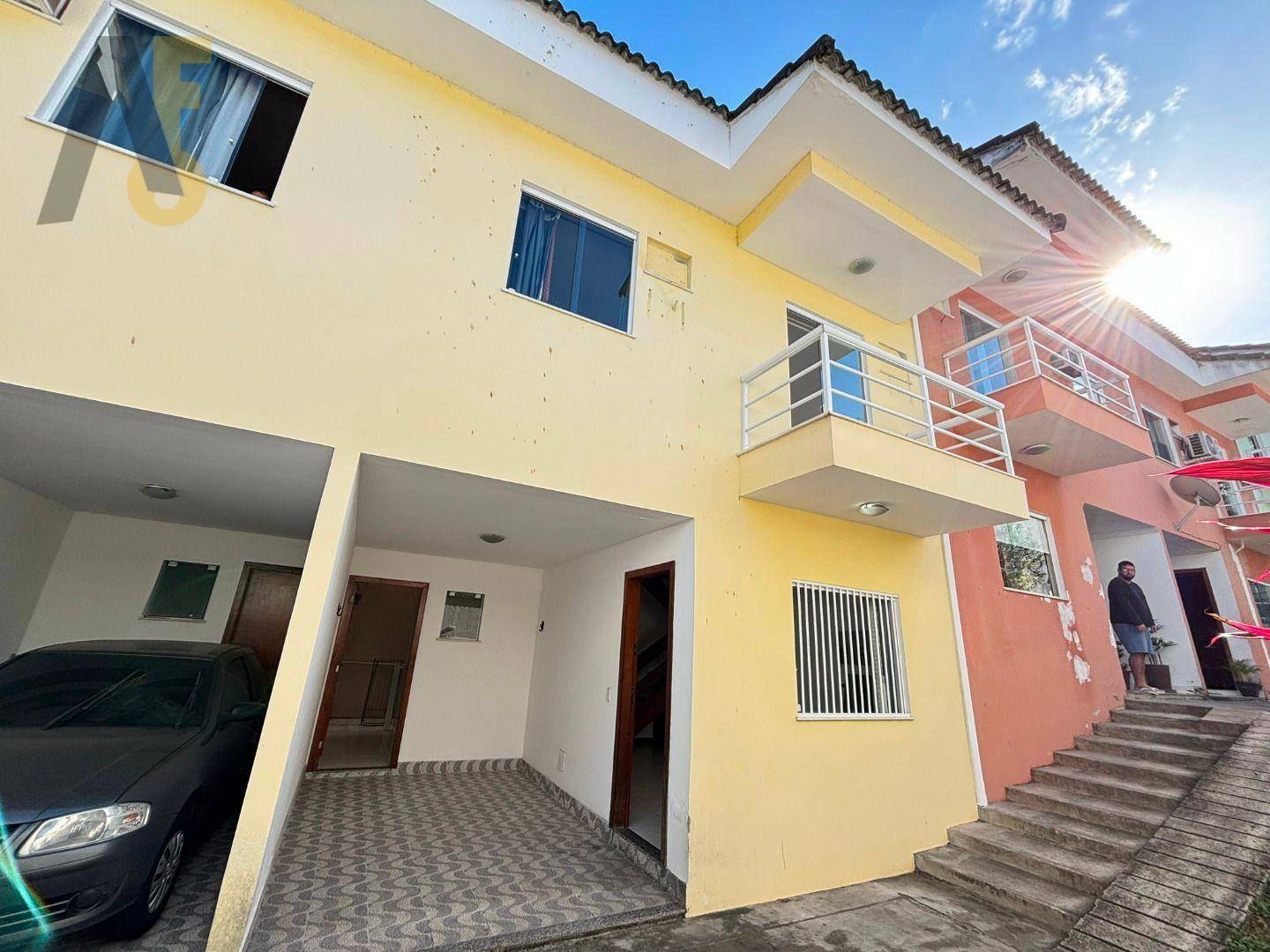 Casa à venda com 3 quartos, 91m² - Foto 2