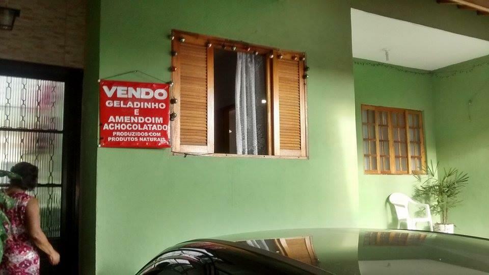 Casa à venda com 2 quartos, 200M2 - Foto 2