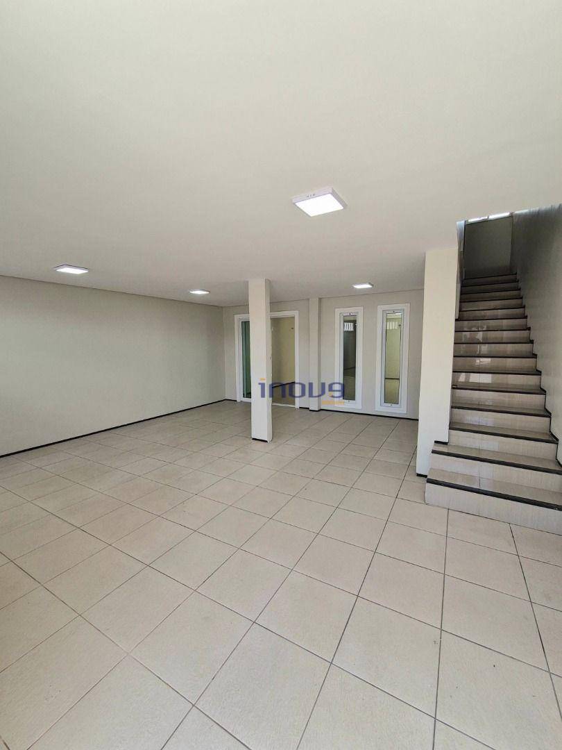 Casa, 5 quartos, 400 m² - Foto 4