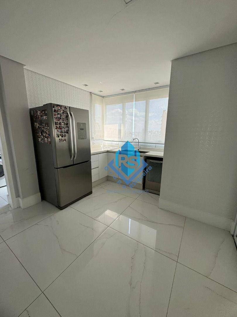 Apartamento à venda com 3 quartos, 240m² - Foto 8