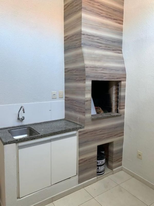 Casa à venda com 3 quartos, 150m² - Foto 4