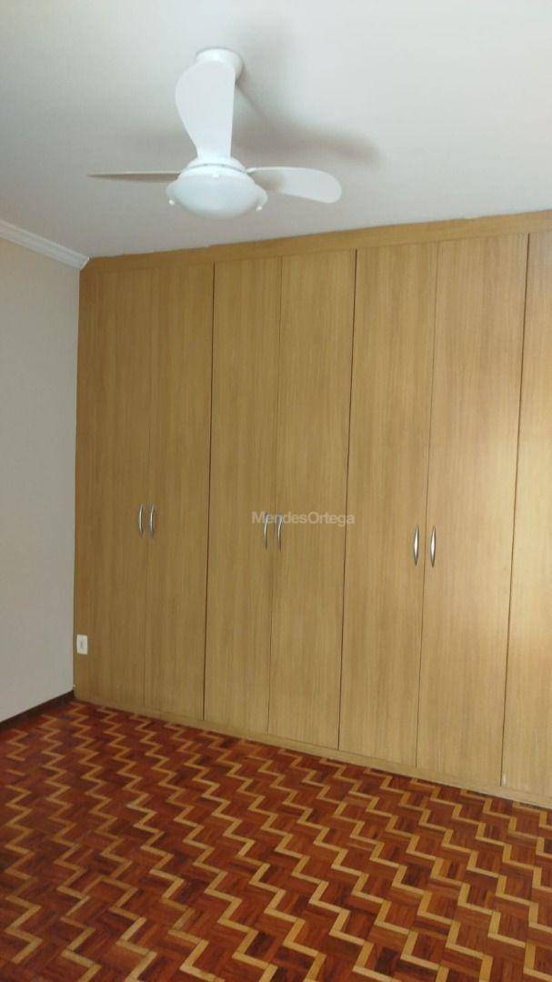 Casa para alugar com 3 quartos, 250m² - Foto 21