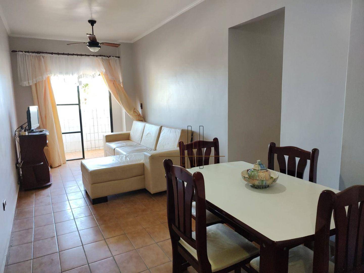 Apartamento à venda com 2 quartos, 83m² - Foto 1