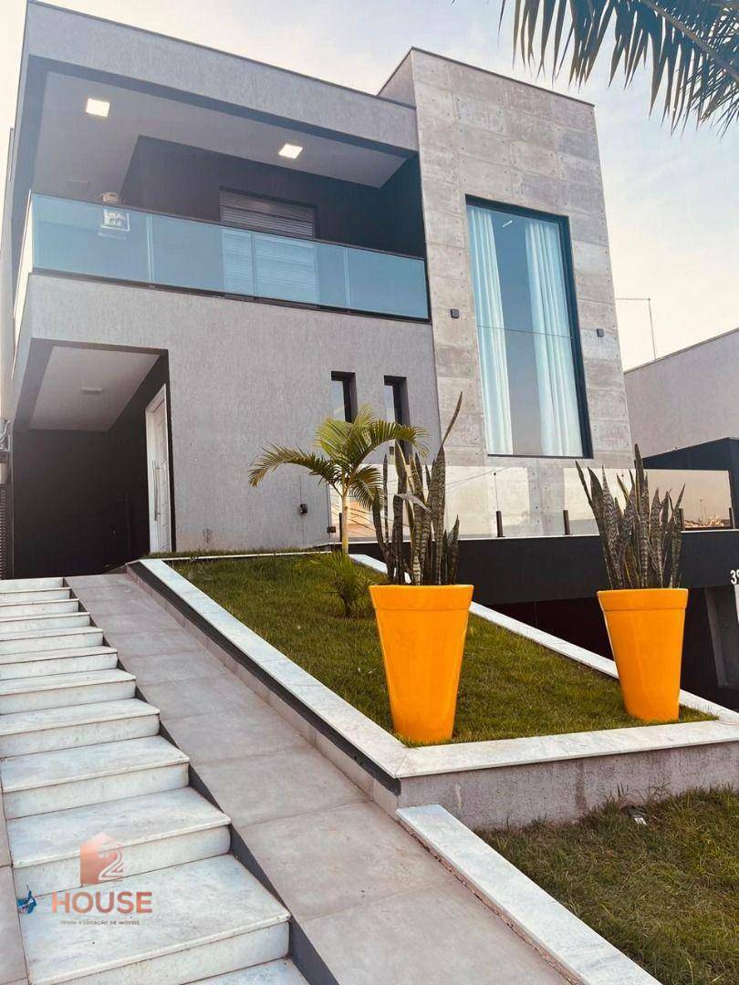 Casa de Condomínio à venda com 3 quartos, 311m² - Foto 1