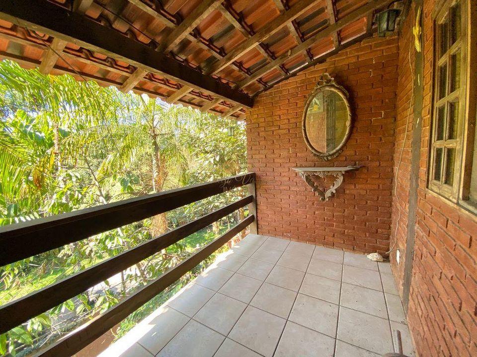 Casa à venda com 4 quartos, 200m² - Foto 29