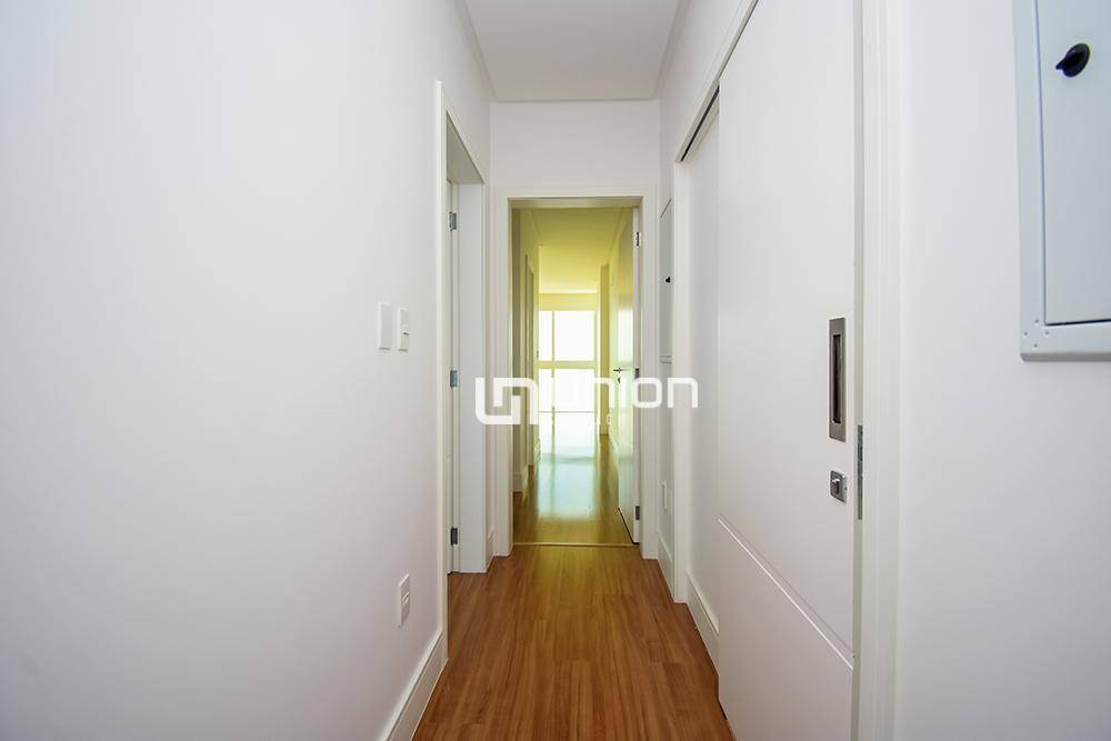 Apartamento à venda com 3 quartos, 163m² - Foto 13