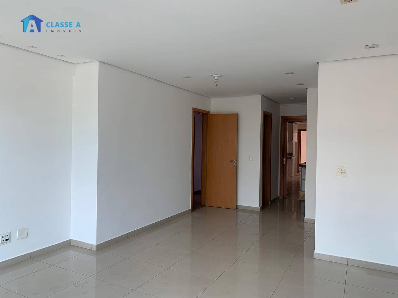 Apartamento à venda com 4 quartos, 200m² - Foto 6