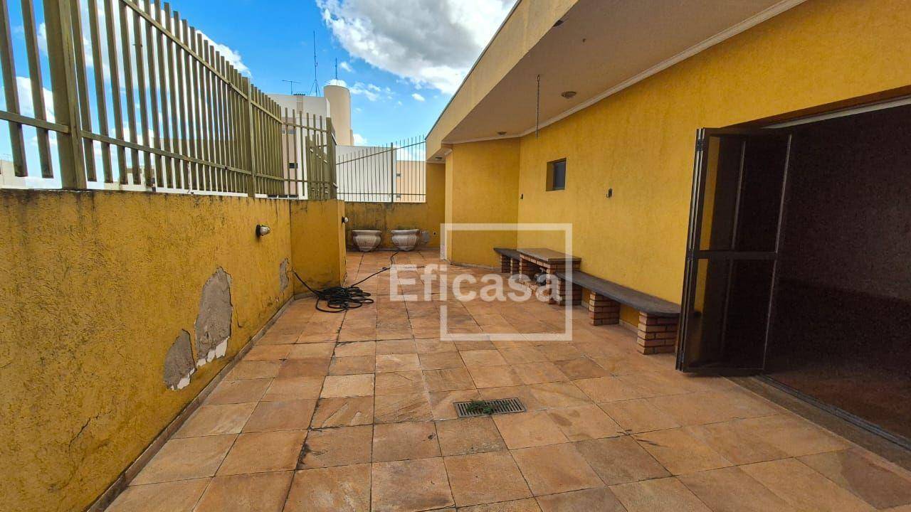 Cobertura à venda com 3 quartos, 260m² - Foto 29