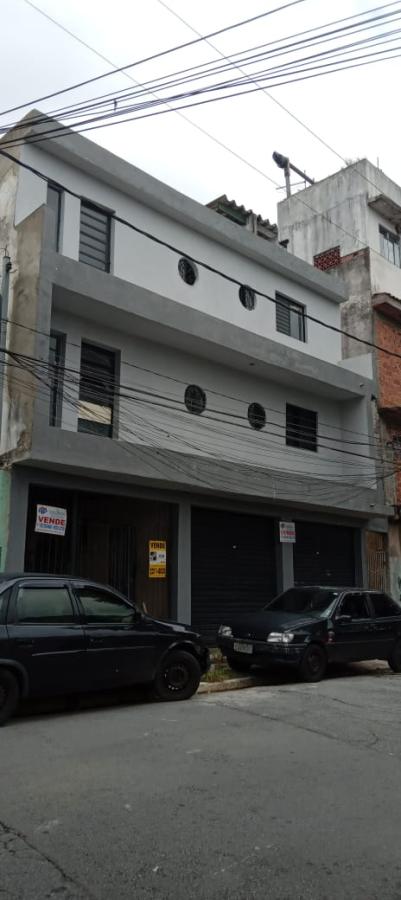 Casa à venda com 2 quartos, 250m² - Foto 4