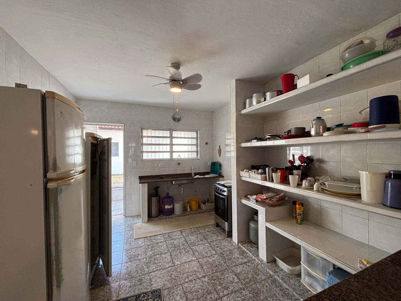 Casa à venda com 2 quartos, 260m² - Foto 15