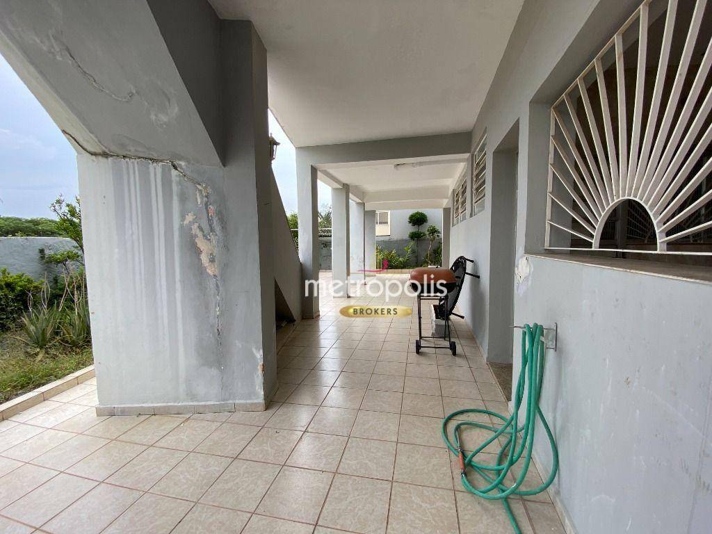 Casa à venda com 4 quartos, 245m² - Foto 43