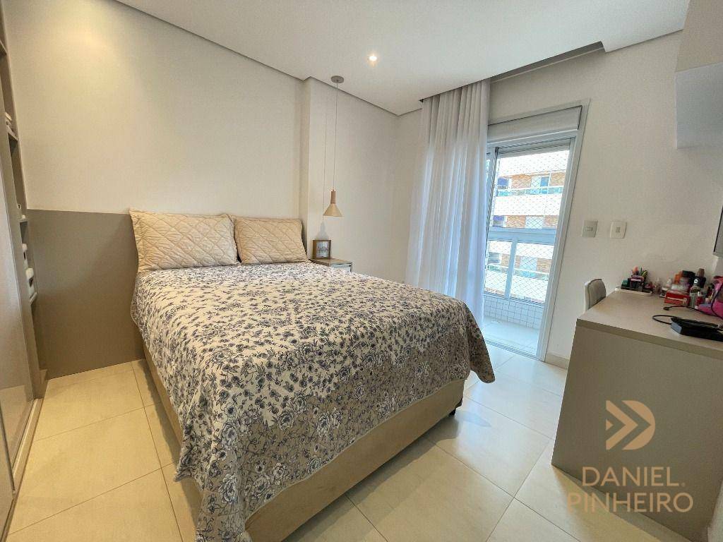 Apartamento à venda com 3 quartos, 119m² - Foto 29