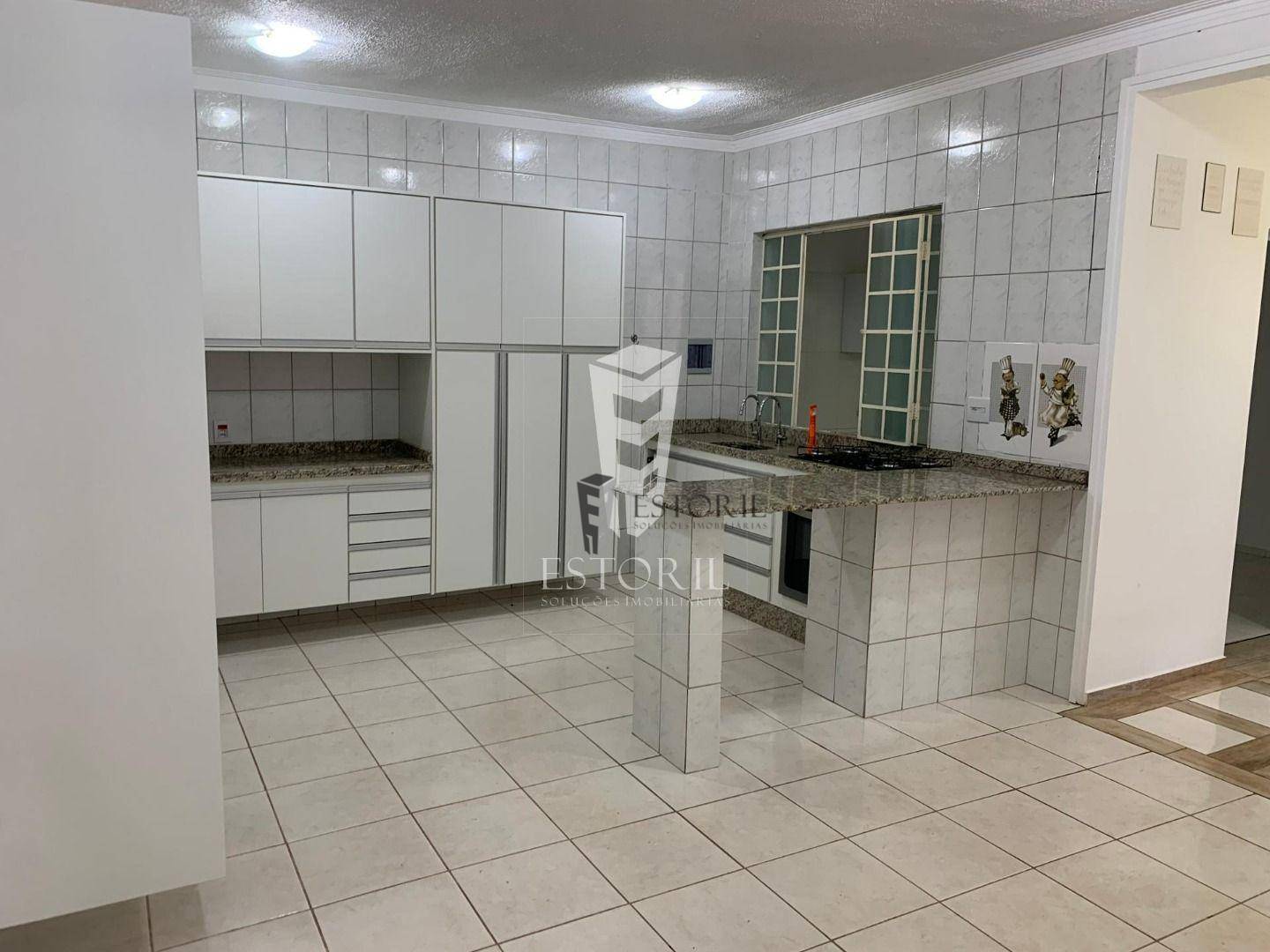 Casa à venda com 3 quartos, 168m² - Foto 6