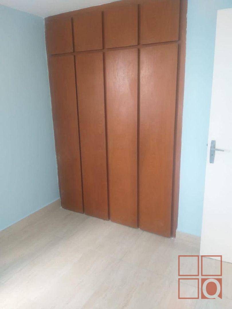 Apartamento à venda com 3 quartos, 72m² - Foto 17