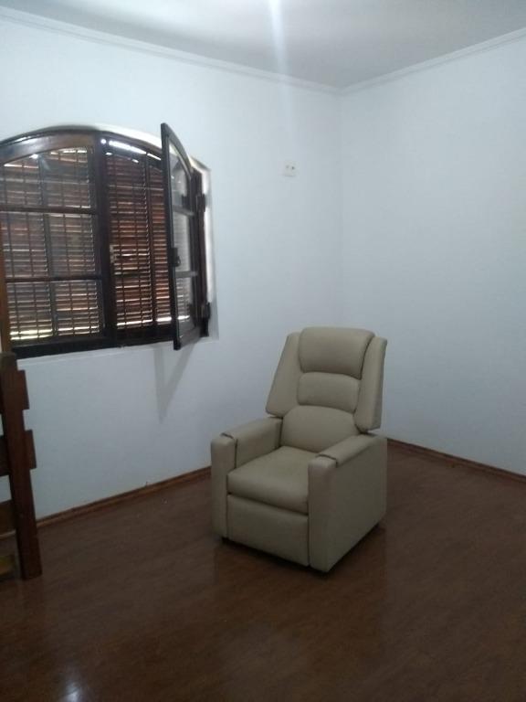 Casa à venda com 2 quartos, 110m² - Foto 3