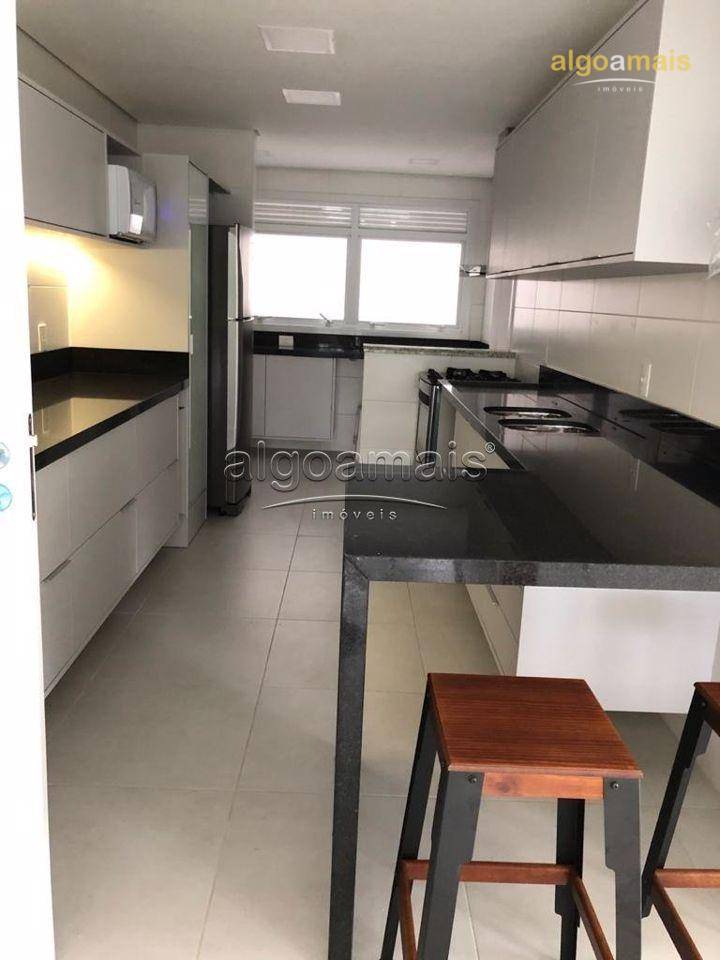 Apartamento à venda com 3 quartos, 200m² - Foto 13