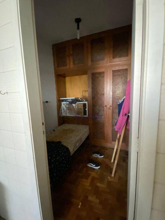 Apartamento à venda com 4 quartos, 250m² - Foto 18