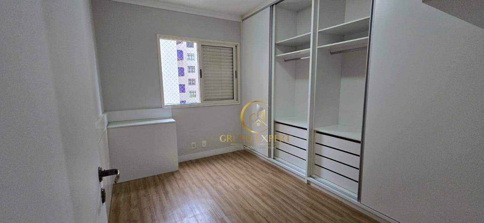 Apartamento à venda com 3 quartos, 108m² - Foto 9